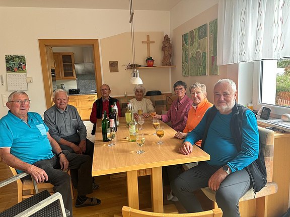 20251010_Abschlußrunde.04.JPG